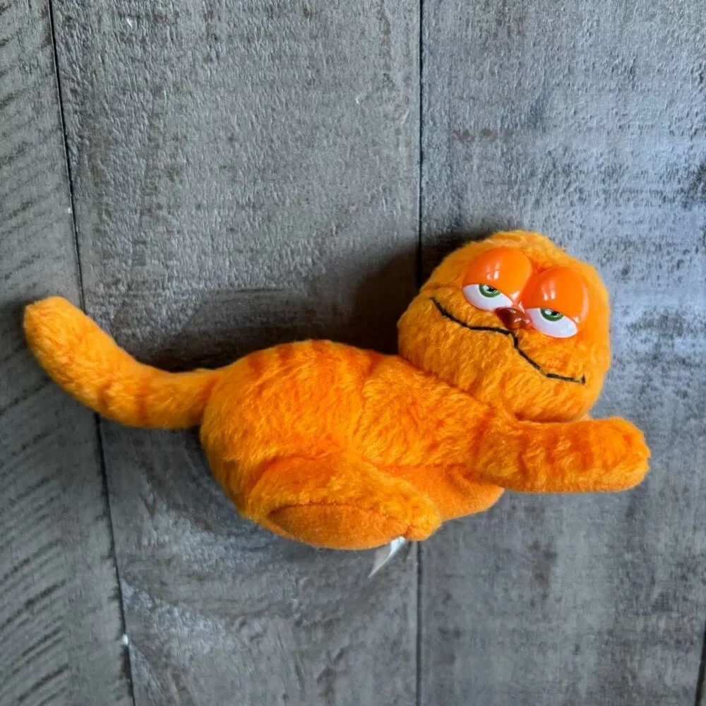 Garfield The Movie Cat Plush Refrigerator Fridge Magnet Toy Wendy's